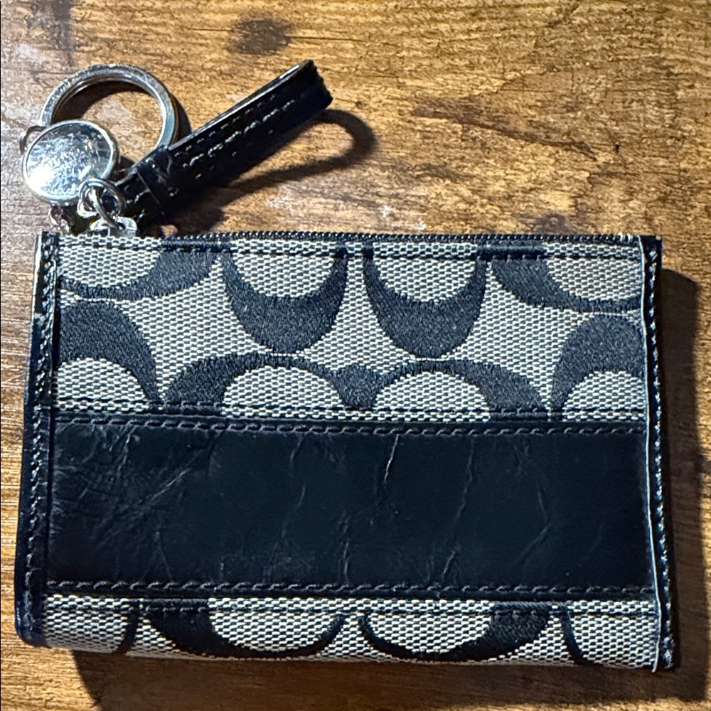 Coach Signature Black and Cream Keychain Wallet